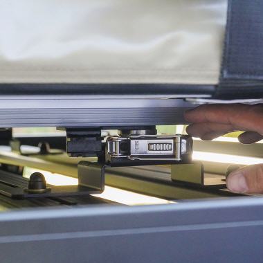 Quick Release Dachzelt Befestigungskit TBMK020