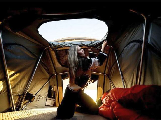 Transparentes "Sternenfenster" im Himmel.